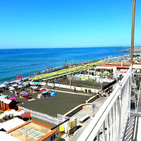 Waterfront Apt Ladispoli Extérieur photo